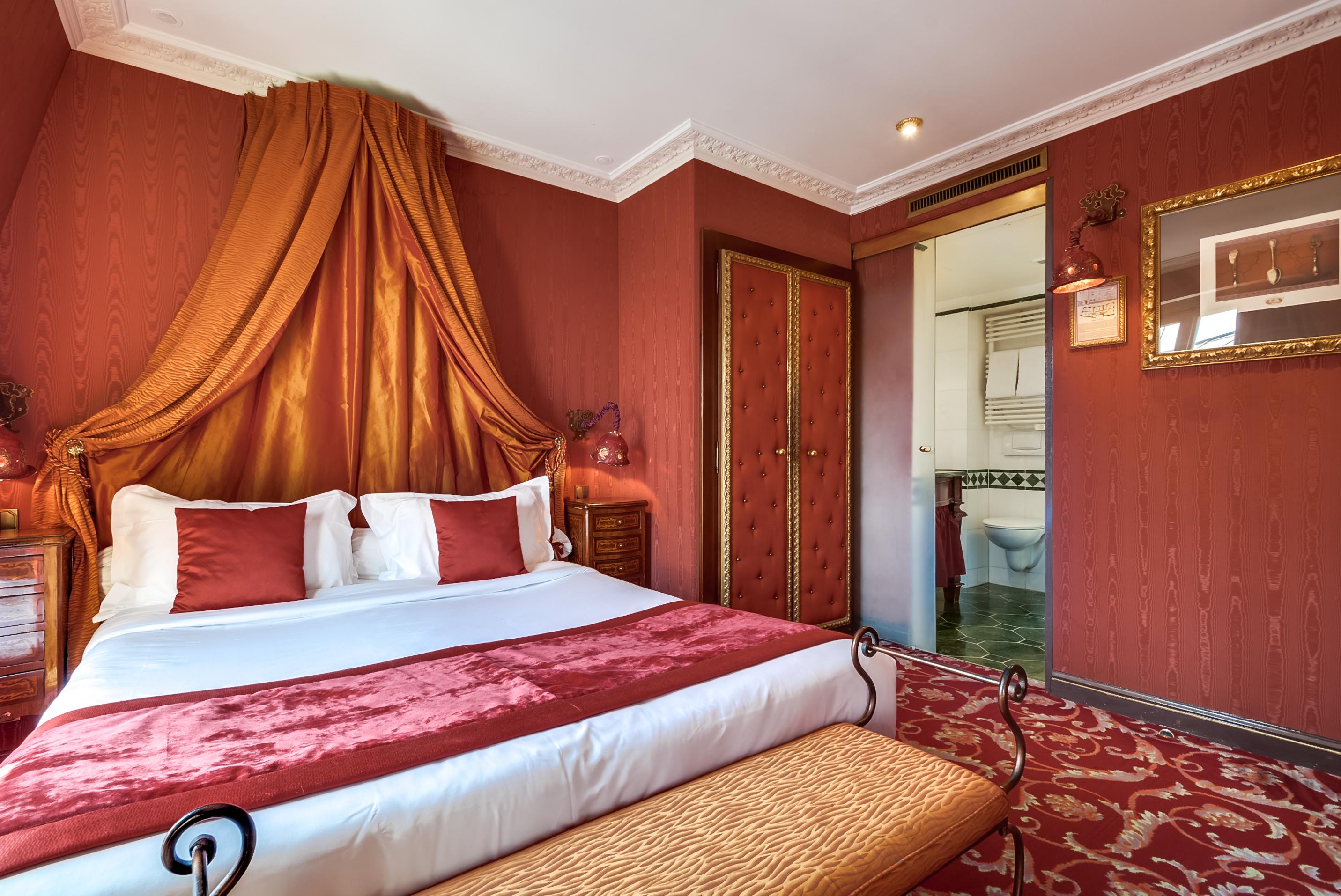 La Royale 4* Parijs