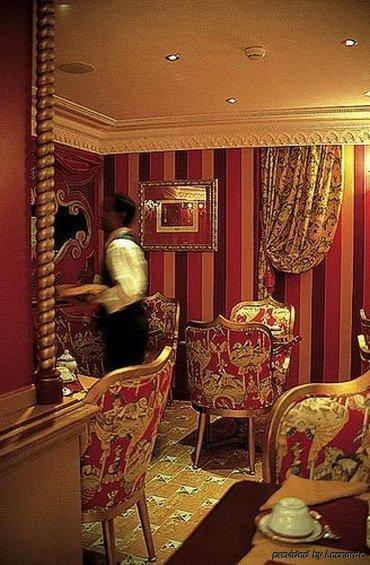 La Royale Hotel Parijs