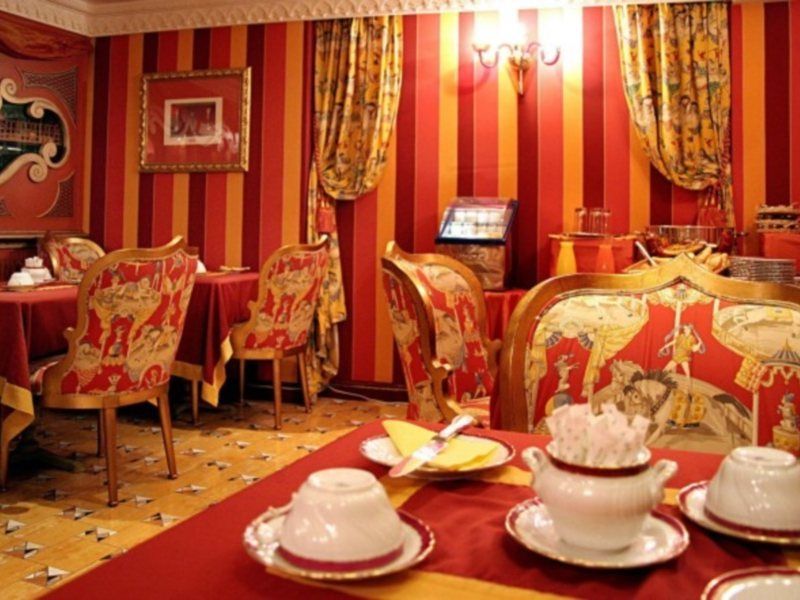 La Royale Parijs