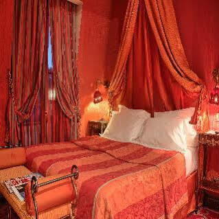 La Royale 4* Parijs